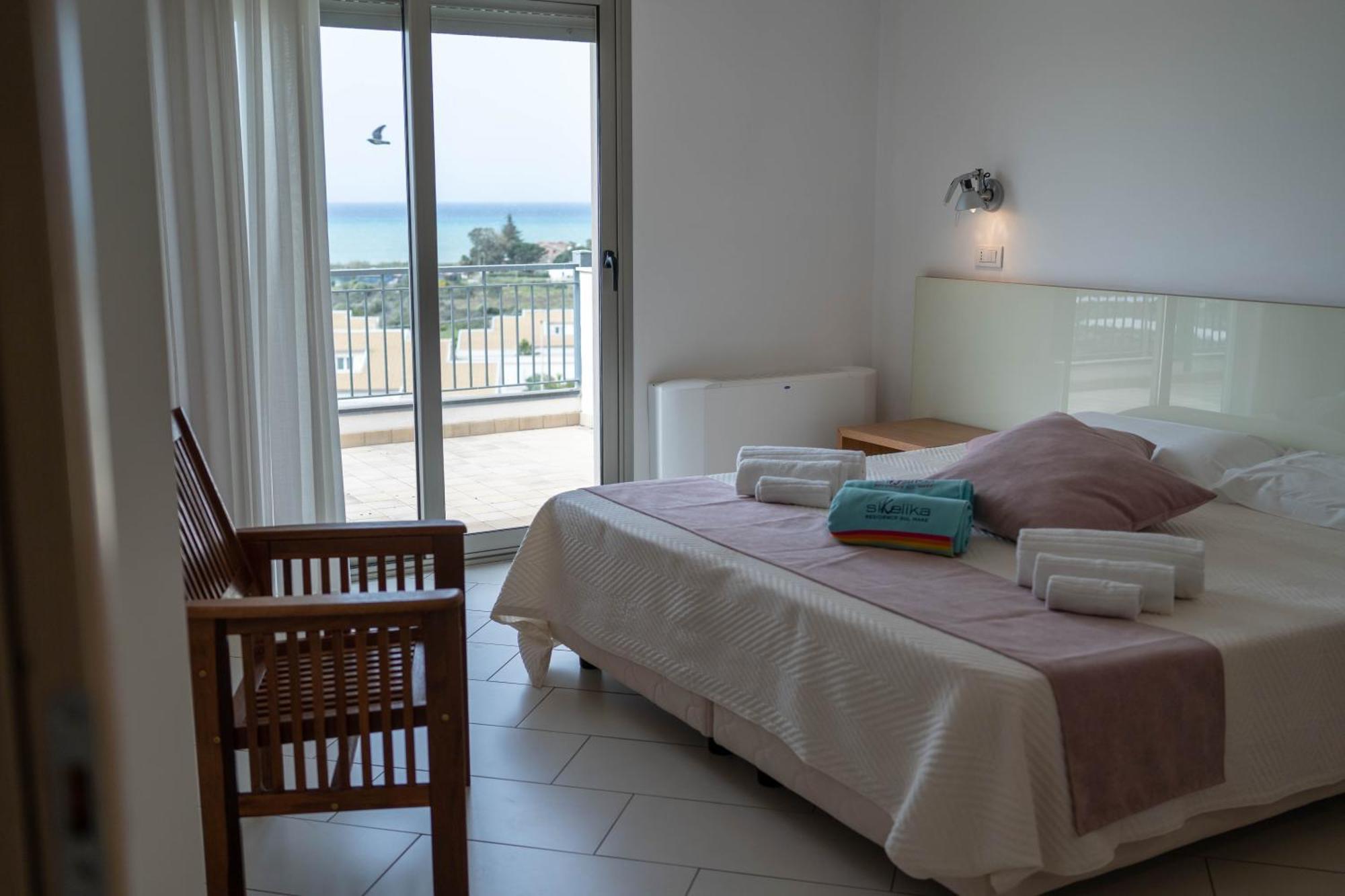 Sikelika Residence Sul Mare Скольїтті Екстер'єр фото